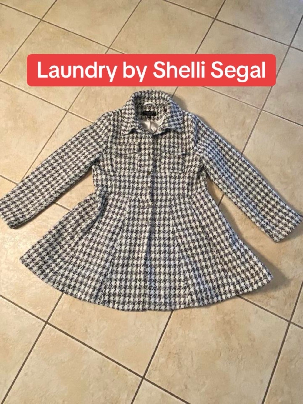 Laundry By Shelli Segal Black, White, and silver Houndstooth Pea Coat